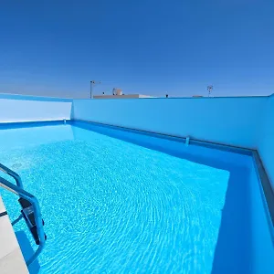 A Estrenar En Planta Primera B Con Piscina , Barbate España